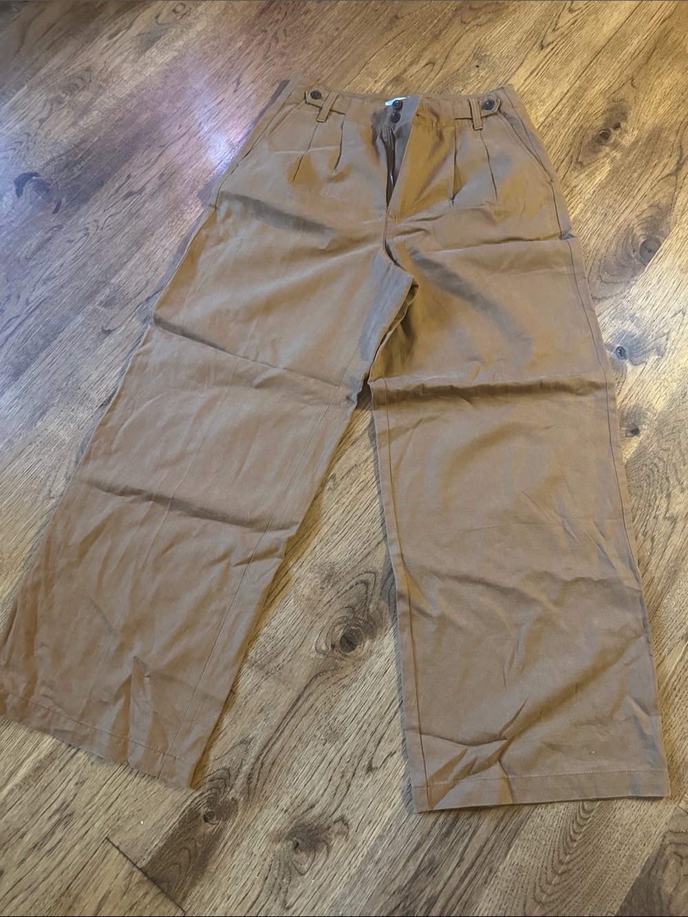 Madewell Men's Wide-Leg Chinos in Tan
